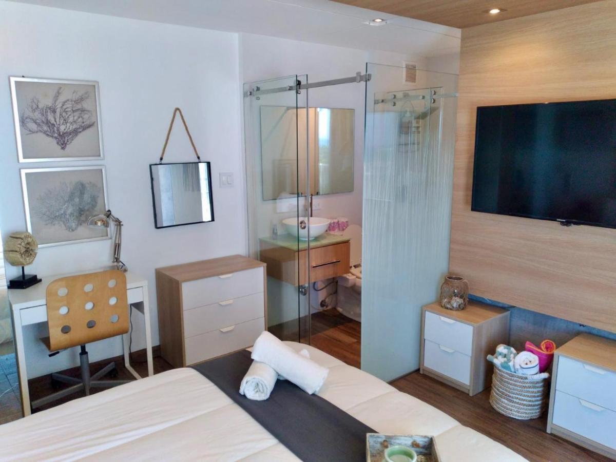 Pr Rentals Beach Front Penthouse A 604 San Juan Buitenkant foto